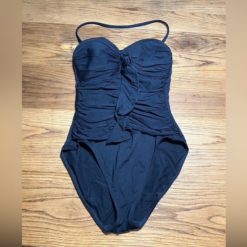 LA Blanca Elegant Black Ruched Swimsuit Size 8